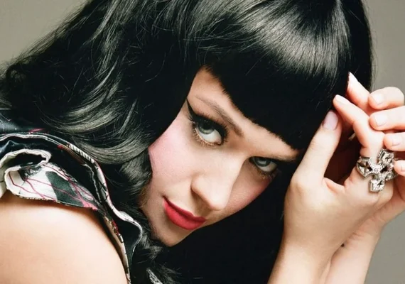 Cantora Katy Perry é investigada pela polícia após acusação de assédio sexual feita por atriz