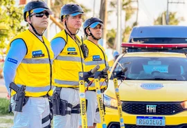 Jovens são abordados após manobras perigosas em viaduto de Maceió