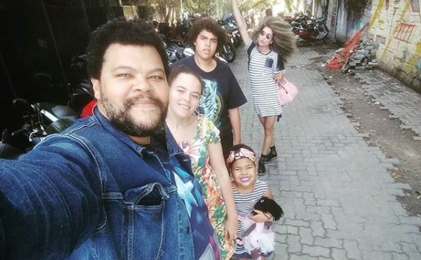 Babu sobre o que é ser um ‘paizão’: 'Não basta pagar a conta, tem que estar presente'