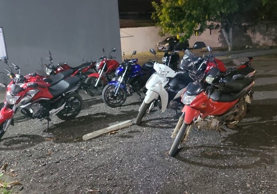 Mulher suspeita de alugar motocicletas e depois vender  é presa no interior de Alagoas