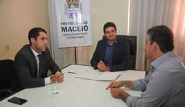 Prefeitura assume gestão da orla marítima de Maceió