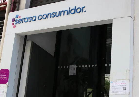 Serasa abre dia de negociação de dívidas
