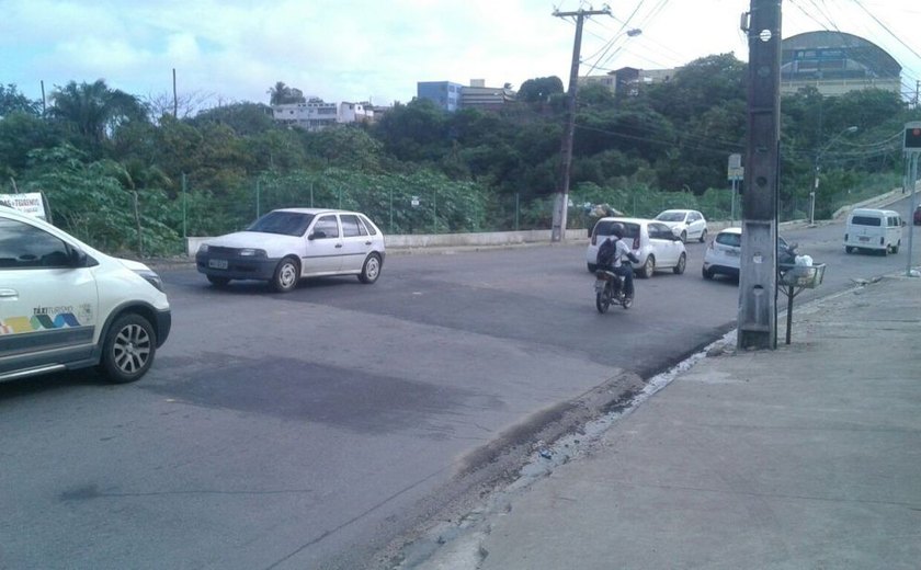 Redutores de velocidade começam a ser instalados em Maceió