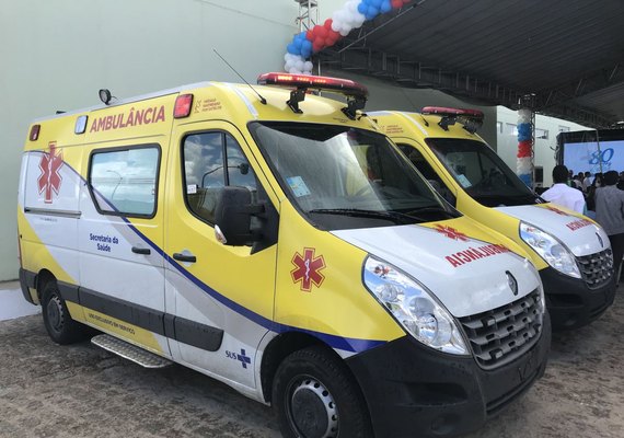 Hospital Regional recebe ambulância para atendimento a população