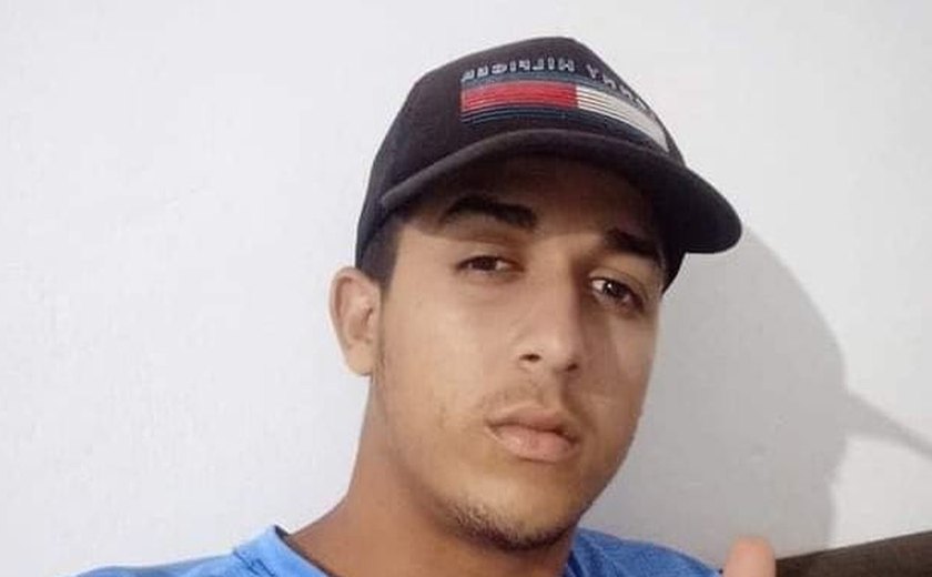 Jovem morto a tiros enquanto caminha em rua de Taquarana com amigo é identificado