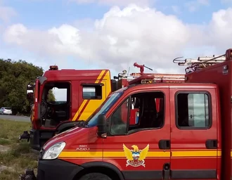 Incêndio em sofá mobiliza bombeiros em residência de Maceió