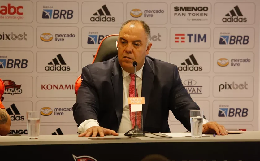 Após protestos da torcida, Marcos Braz reafirma respaldo a Paulo Sousa no Flamengo