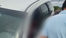 Motorista do Conselho Tutelar de Água Branca é assassinado a tiros em veículo oficial