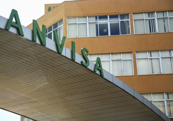 Anvisa recebe pedido de uso emergencial de medicamento contra a covid-19