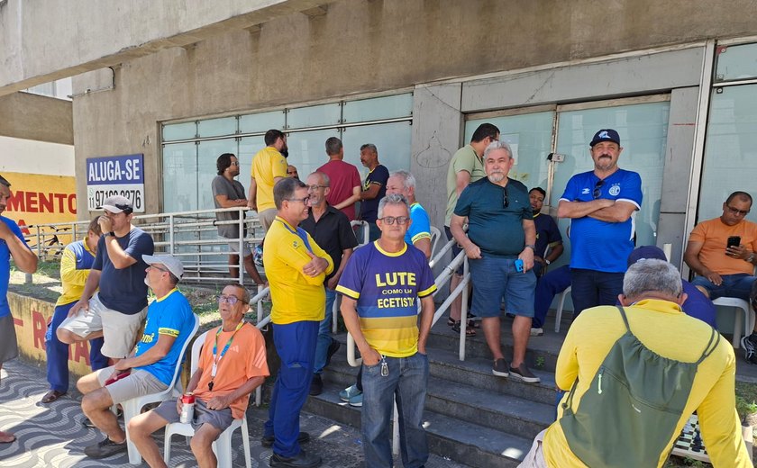 Greve dos Correios continua em Alagoas; trabalhadores mantêm mobilização nesta segunda-feira (14)