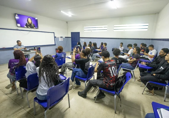 Rede estadual mobiliza estudantes para confirmação das inscrições no Enem 2026
