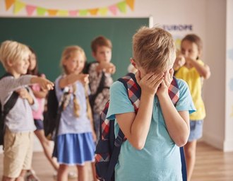 Crescimento de bullying e cyberbullying entre jovens preocupa Comissão da Criança e do Adolescente da OAB/AL