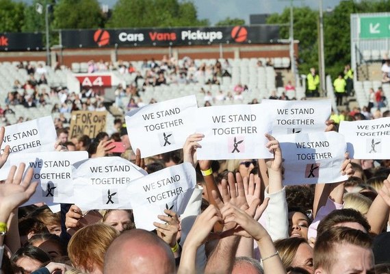 One Love Manchester: Ariana Grande e mais artistas fazem show beneficente