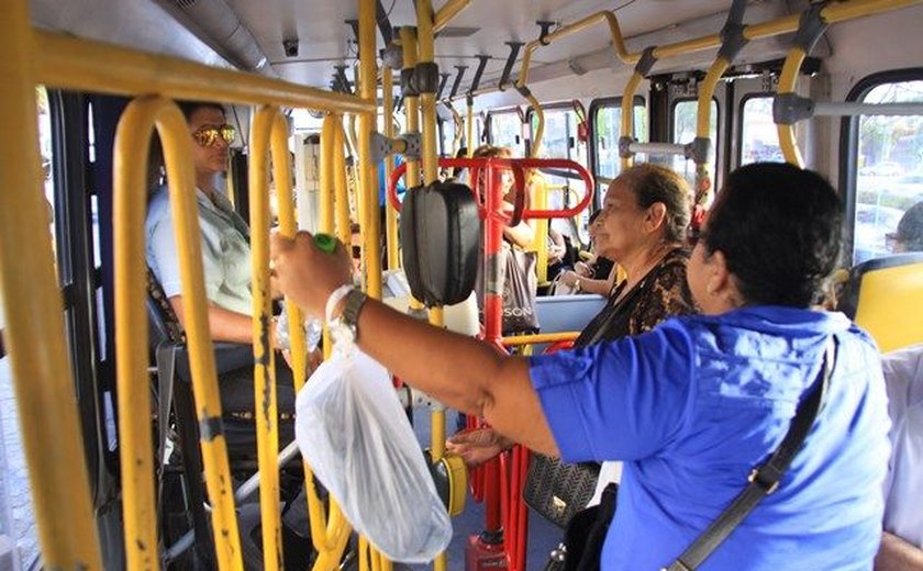 Transporte clandestino eleva tarifa de ônibus em Maceió