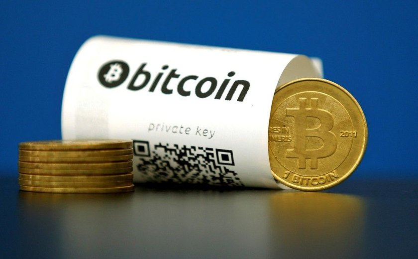 Hackers roubam US$ 64 milhões em bitcoins, diz bolsa de criptomoedas