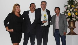 Décimo Prêmio Destaque Empresarial homenageia a Tribuna no Maceió Mar Hotel