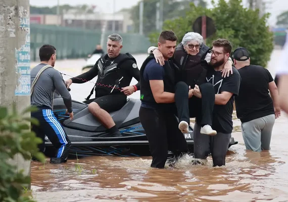 Extremo climático ou falha humana? Especialistas analisam inundações