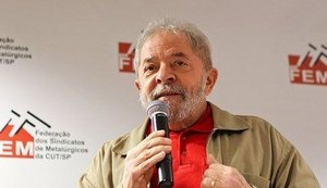 Deputado propõe emenda na reforma política que pode blindar Lula