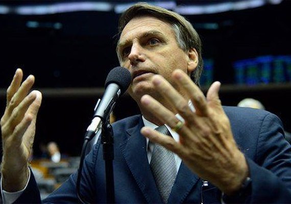 Conselho de Ética arquiva processo de Jair Bolsonaro por homenagem a Ustra