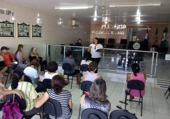 Projeto de Lei é a esperança de aposentados da educação em Maribondo