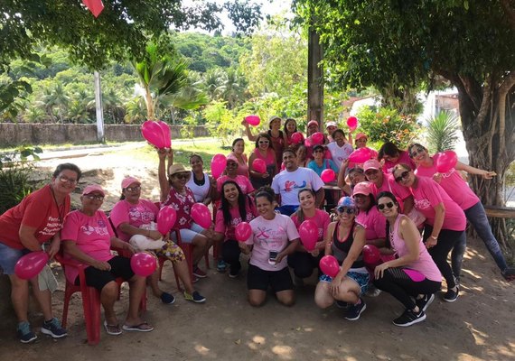 Profissionais do Nasf realizam em Fernão Velho ações em prol da Saúde no Outubro Rosa