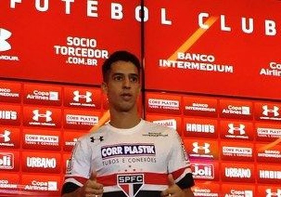 Novo reforço do São Paulo volta para casa depois de 17 clubes