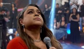Preta Gil “mete a lenha” no  ex durante o Altas Horas: “Falecido, traste, estrupício”