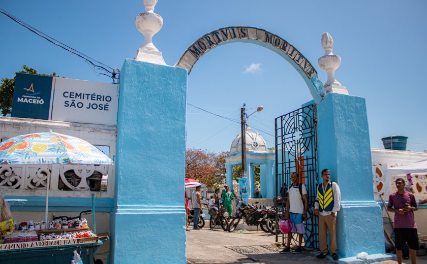 Cemitérios de Maceió terão programação religiosa durante o Dia de Finados