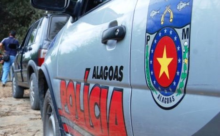 Polícia recupera veículos roubados no Benedito Bentes