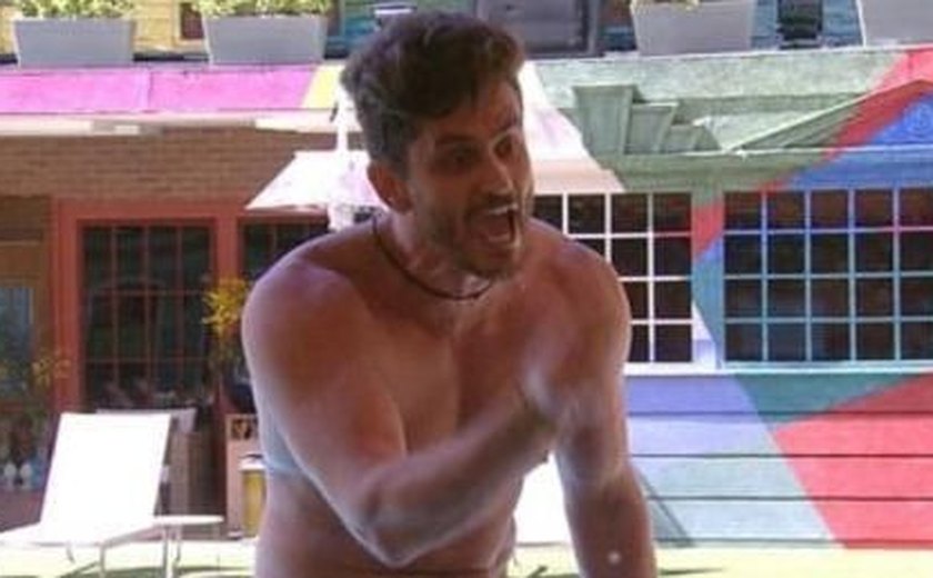 Vídeo! Doctor Marcos pirou, a chapa esquentou e o 'BBB 17' pegou fogo