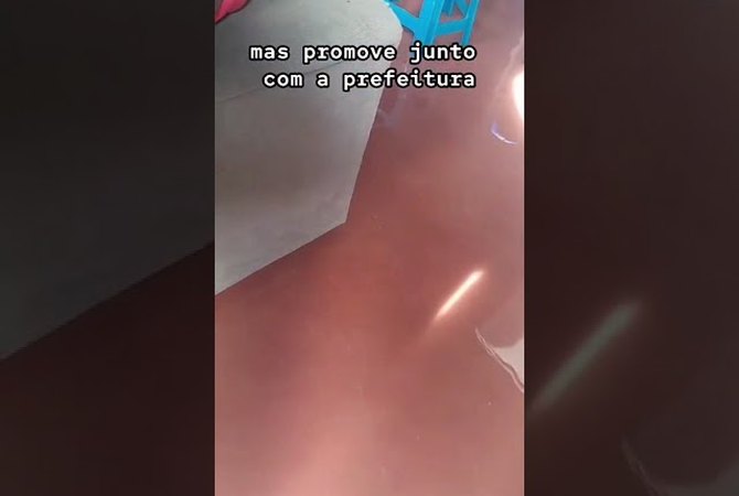 Moradores protestam e pedem por realocação