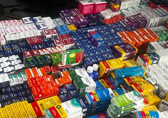 Farmácia clandestina é autuada em supermercado em Maceió