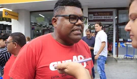 Centrais sindicais vão às ruas pela PEC 6X1