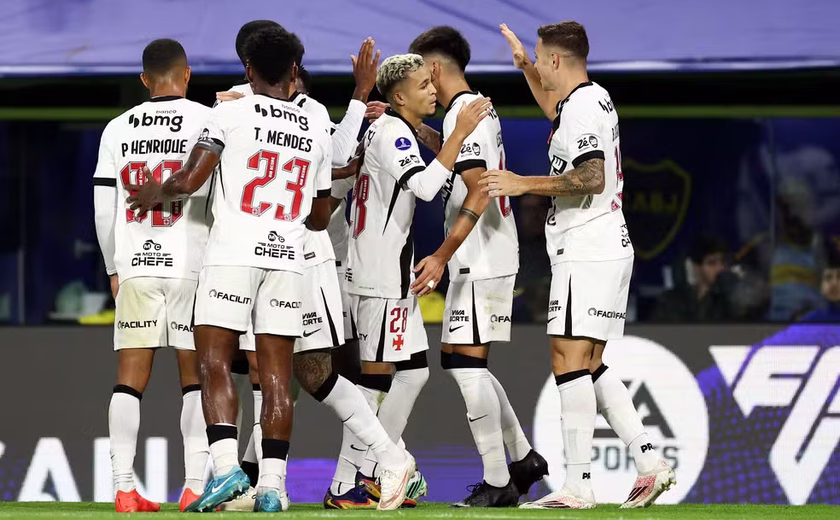 Vasco é o 4º time brasileiro a vencer o Boca na Bombonera em mata-mata