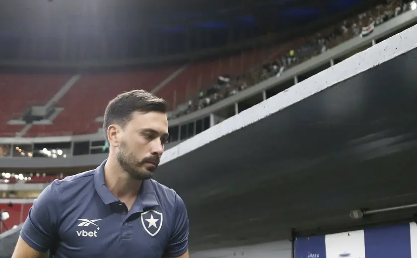 Botafogo anuncia saída do técnico italiano Davide Ancelotti