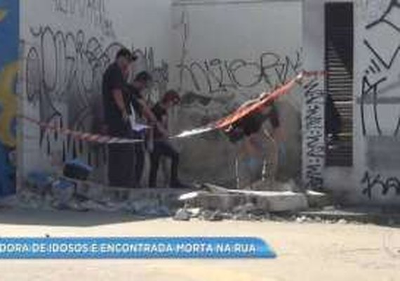 Mulher marca encontro pela internet e seu corpo é encontrado com calça abaixada em galpão