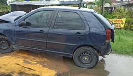 Carro com reboque colide na traseira de semi reboque de caminhão em Arapiraca