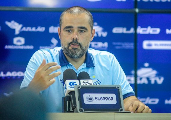 Bonatelli afirma: “CSA não tem necessidade de contratar agora”