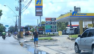 Preço da gasolina volta a subir em Alagoas