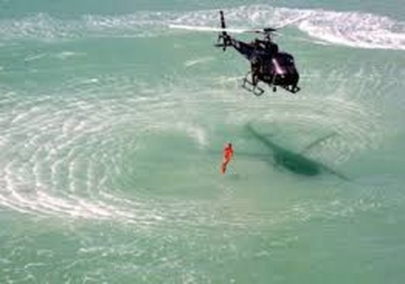 Adolescente que se afogou na Praia do Peba segue desaparecido