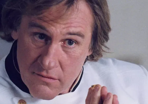 Astro do cinema Gérard Depardieu começa a ser julgado em Paris