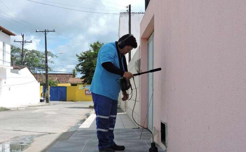 Casal adota medidas preventivas para conservar rede e evitar danos no Pinheiro