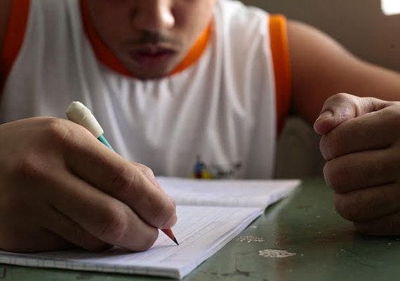 Projetos inovadores ressocializam jovens em conflito com a Lei