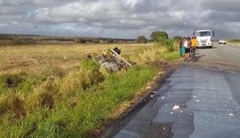 Motorista fica preso às ferragens  após perder controle de veículo na AL-220