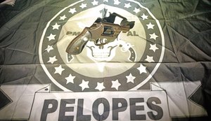 Polícia Militar apreende arma e prende homem por tráfico de entorpecentes