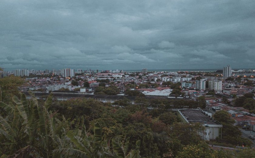 Semarh alerta sobre chuvas nas regiões do Litoral e Zona da Mata em Alagoas