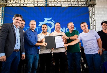 Governo de AL empossa 127 professores e entrega reforma da reitoria da Uneal em Arapiraca