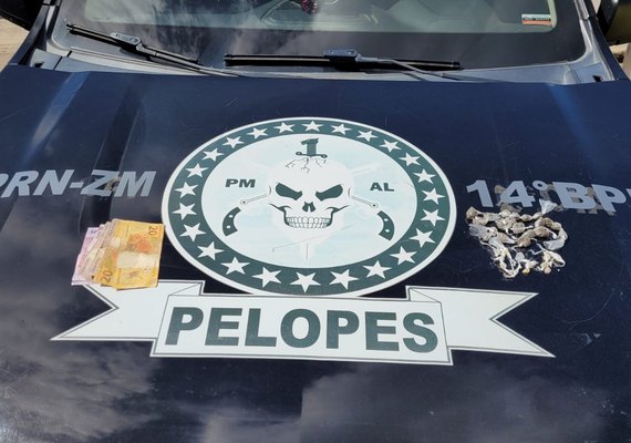 Polícia Militar recupera veículo furtado e apreende drogas em Arapiraca