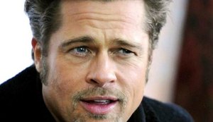 Brad Pitt estaria arrasado por passar festas longe dos filhos