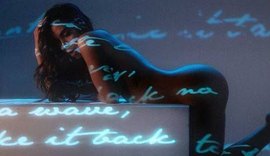 Fotos sensuais de Anitta contam com curtidas cativas do ator Selton Mello